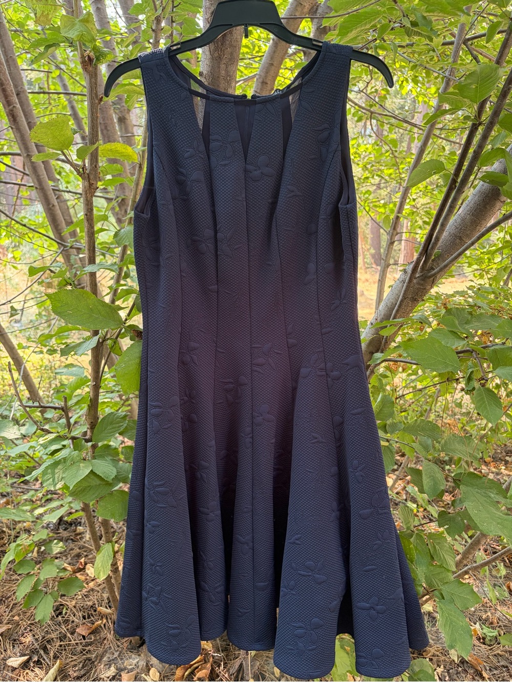 Roz & Ali Textured Sleeveless Fit-and-Flare Dress in Navy Vintage